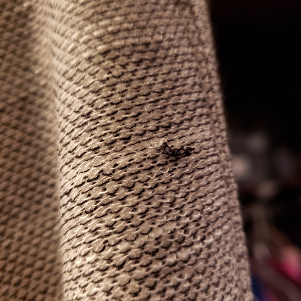 Fabletics Grey Top - Picture 4 of 4
